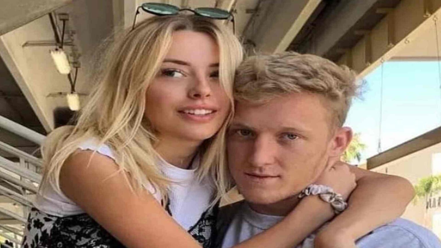 Corinna Kopf Age, Net Worth, Boyfriend, Family, and Height(04)